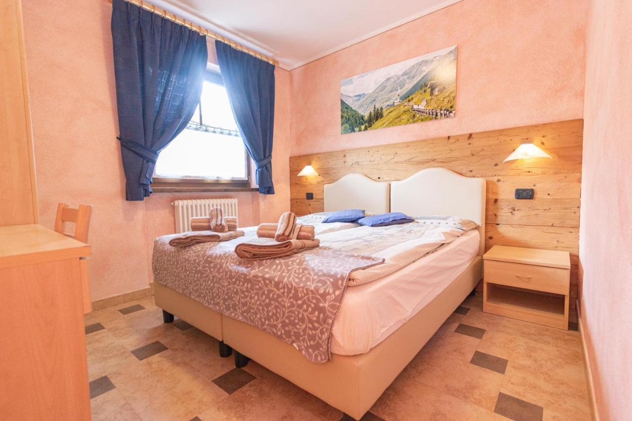 Chalet Li Baita Daniela Livigno Eksteriør billede
